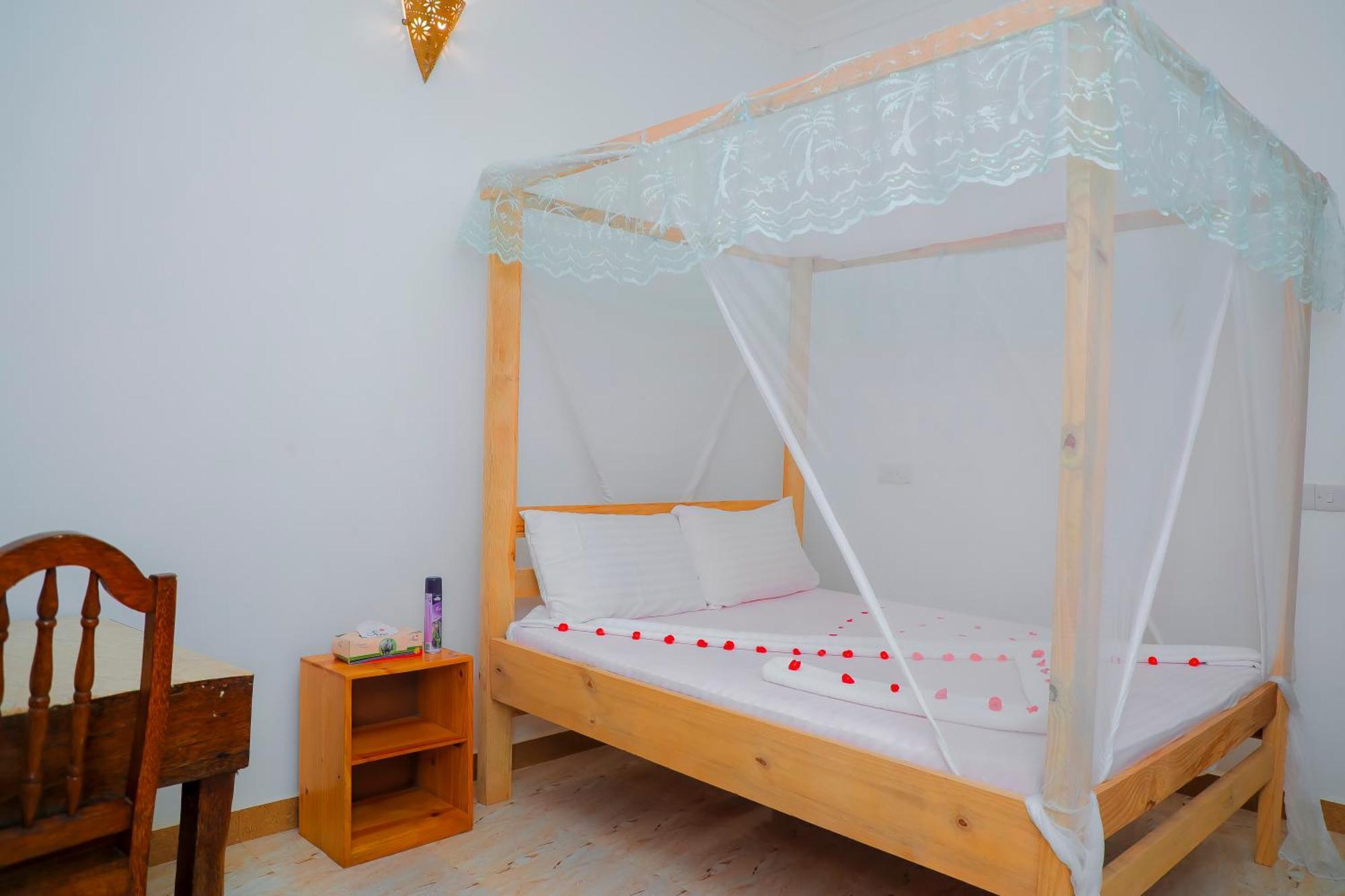Raha House Bed and Breakfast Nungwi Eksteriør billede